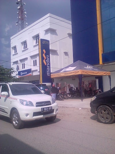 Photos of Bank Rakyat Indonesia PT Persero Tbk
