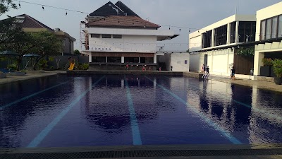 Photos of Admiralty Residence