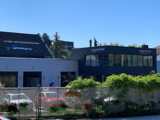 Mayrhofer GmbH & Co. KG Painting & Karosseriefachbetrieb - Thumbnail