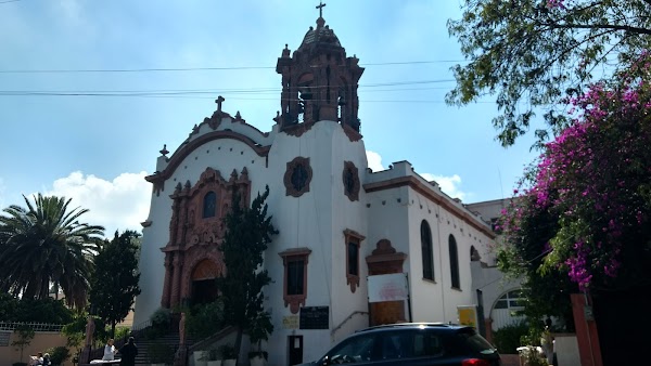 Iglesia Santa Teresita, Sierra Nevada 750, Lomas de Chapultepec V Secc,  11000 Ciudad de México, CDMX, México