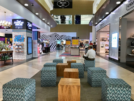 DFS Waikiki - Thumbnail