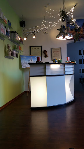 Micha Boland Friseursalon - Germany