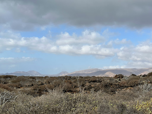 Parking lot - Cueva de los Verdes