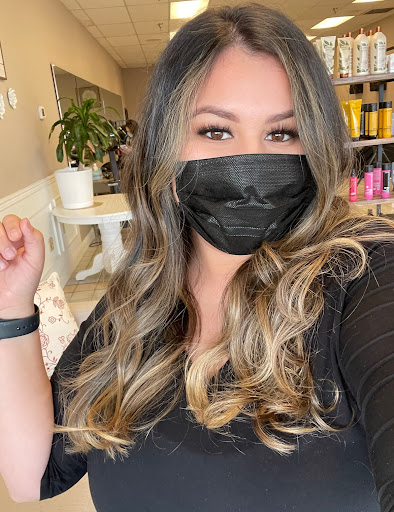 Alyssa Rose Glam - Thumbnail