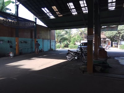 Photos of Cuci Mobil Ipi Dan Okan