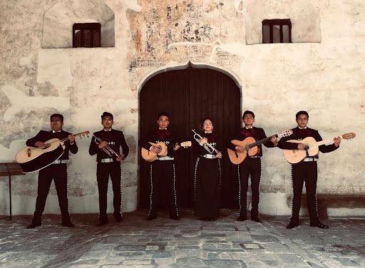 Mariachi "Herencia de Puebla"
