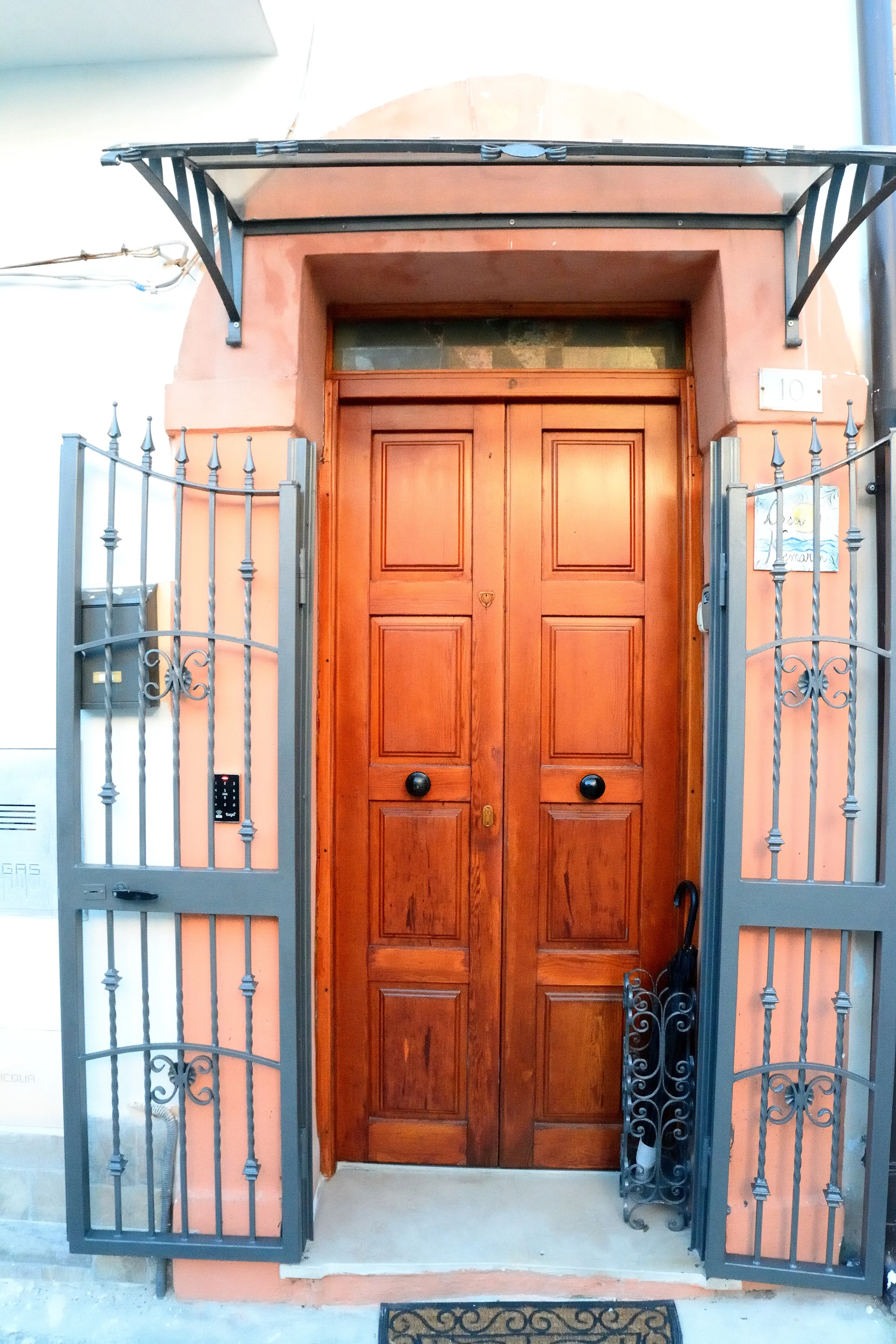 Casa Kemarin cin IT070010C2ZUSIP4LK