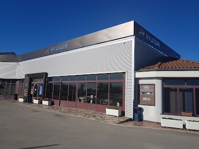 Photos of Hyundai Dealer