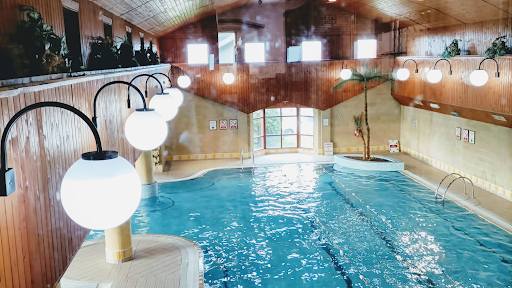 Crowhurst Park | Holidays | Lodges | Leisure