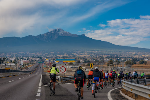 ARROYO CYCLING CENTER S.C.