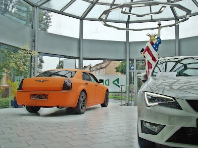 car-dealer