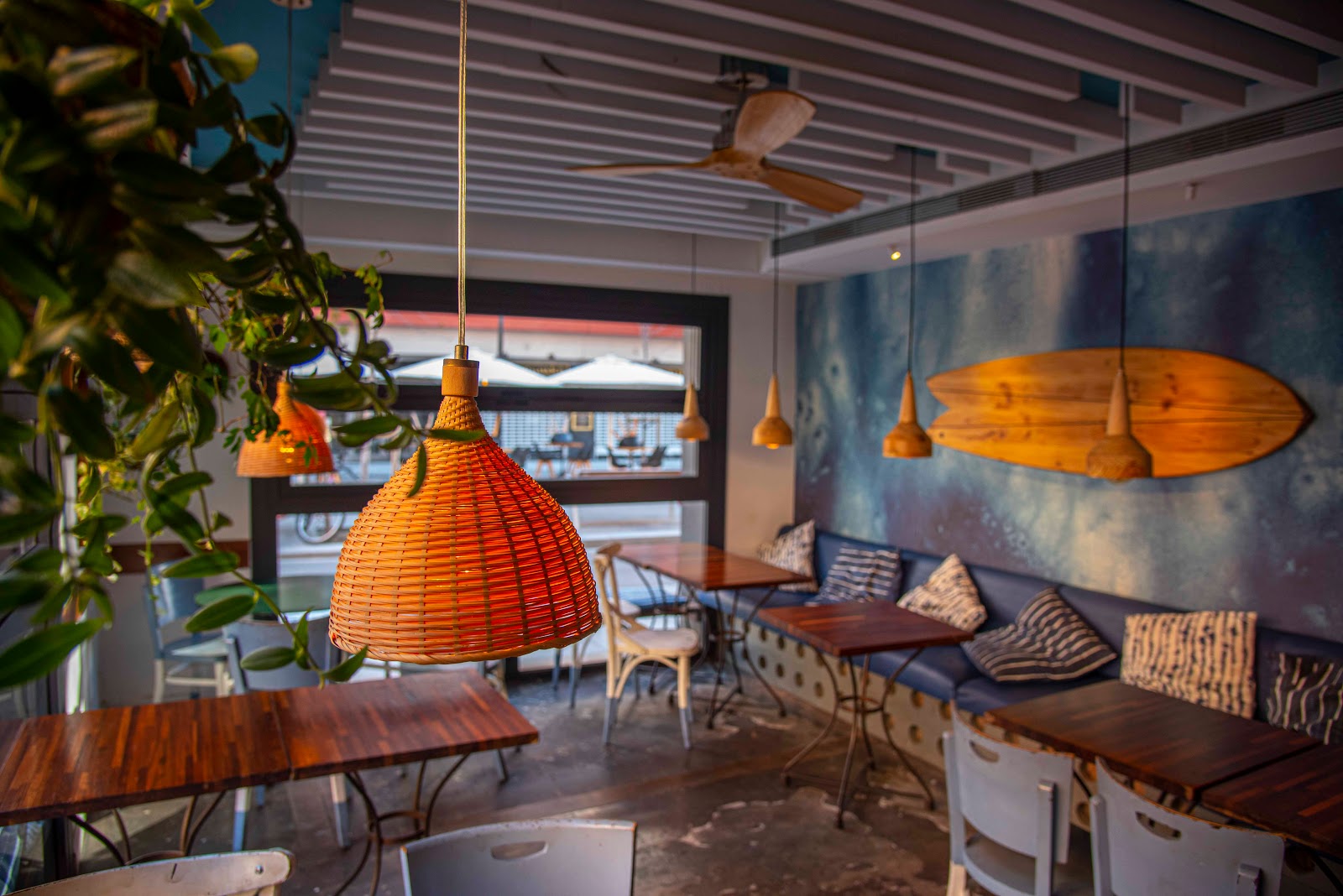 Blu Bar