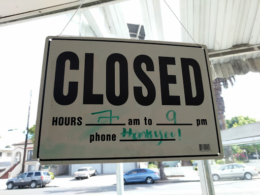 Lincoln Ave. Coin Laundry - Thumbnail