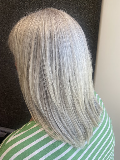 Blondesbybritt - Thumbnail