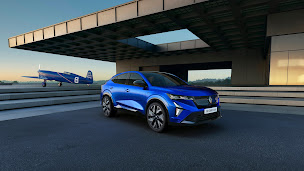 Photo n°8 de Renault Dacia Saint-Raphaël - Groupe Synethis à Saint-Raphaël (Concessionnaire Renault)