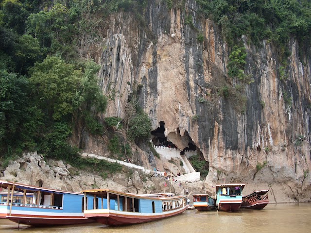 Grottes Pak Ou
