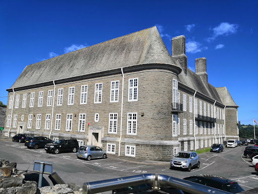 County Hall - Visual