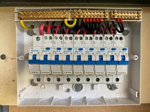 DMB Electrical - Visual