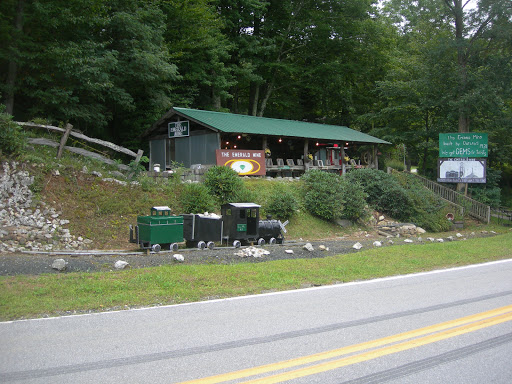 The Emerald Mine of Little Switzerland Logo