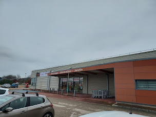 Photo n°5 de Weldom Saint Bénigne à Pont-de-Vaux (Magasin de bricolage)