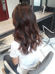 Photo n°13 de Mise En Scène à Orléans (Salon de coiffure)