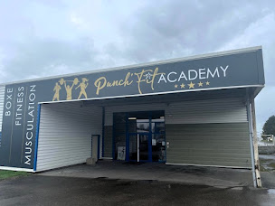 Photo n°4 de Punch'Fit Academy - Cross Training, Boxe, Musculation, Cardio, Fitness (cours collectifs et coaching individuel) à Abbeville (Club de sport)