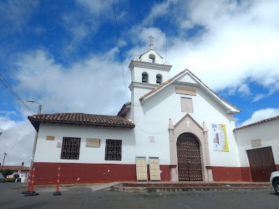 Photos of Temple San Laureano