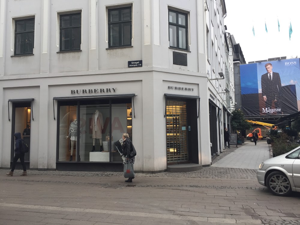 Burberry, København — åbningstider, telefon