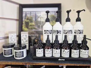 Photo n°15 de CELINE AT HOME COIFFURE à Valentigney (Salon de thé)