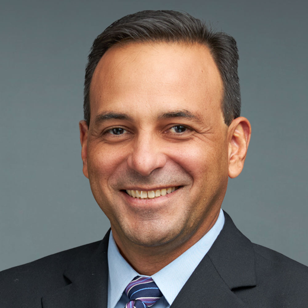 Ricardo J Monserrate Md