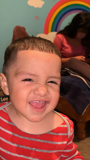Zuñiga barber shop - Thumbnail