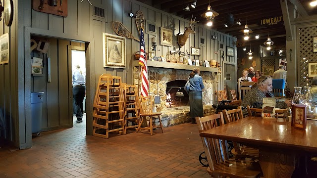 Cracker Barrel Old Country Store