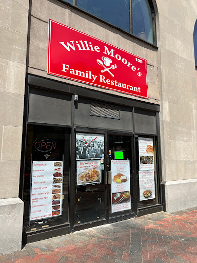 Willie Moore's Restaurant