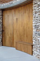 Photo n°10 de Menuiserie Da Costa à Bonifacio (Atelier de menuiserie)