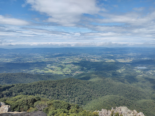 Stony Man Mountain Overlook - Thumbnail