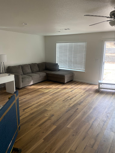 Carter's Moving Gallery - United States