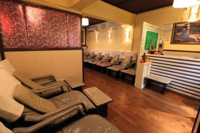 Photos of foot reflexology