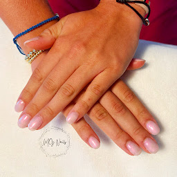 Photo n°20 de MG Nails à Mougins (Salon de manucure)