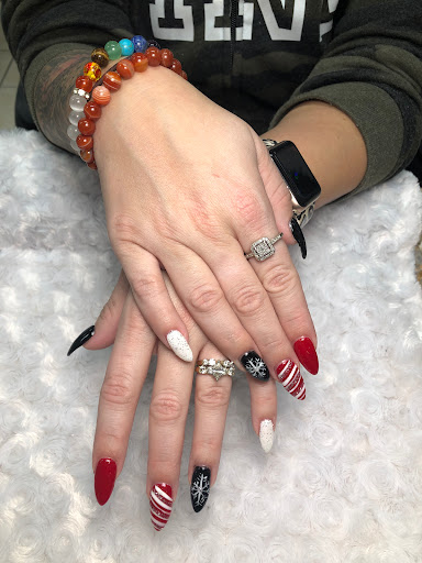 Exquisite Nails - Thumbnail