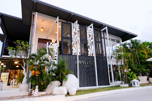 Baan Poon Garden & Roti Otin