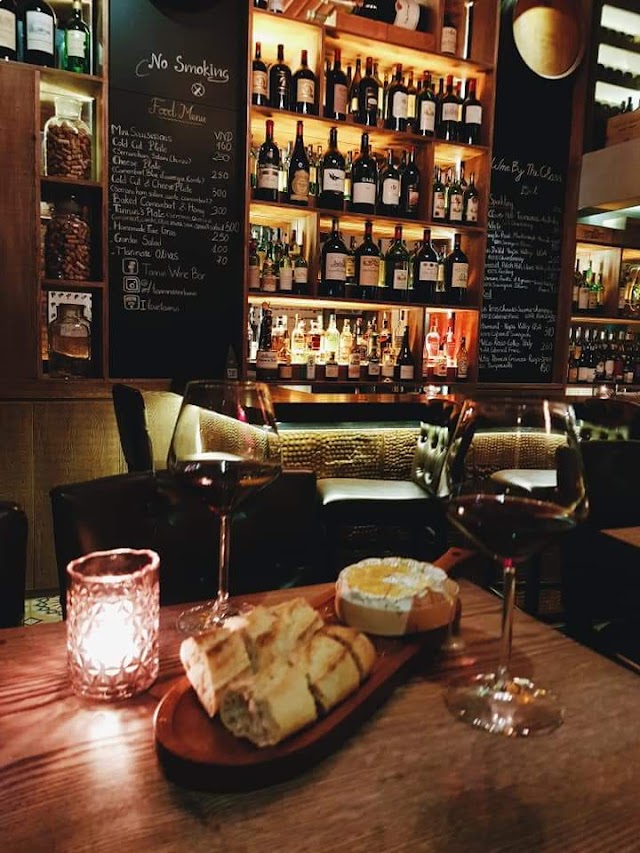 Tannin Wine Bar
