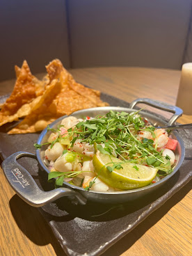 Scarlet Kitchen & Bar by null