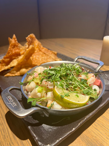 Scarlet Kitchen & Bar by null