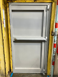 Photo n°17 de Abaque Service à Le Taillan-Médoc (Magasin de stores et de rideaux)