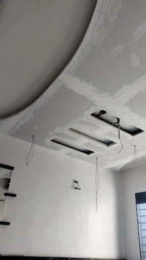 Our creative interior design experts customize your commercial and Gypsum false ceiling in Pune e…