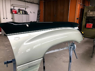 Photo n°8 de GARAGE carrosserie-deco-passion Mécanique - Carrosserie à Conflans-sur-Lanterne (Soudeur)