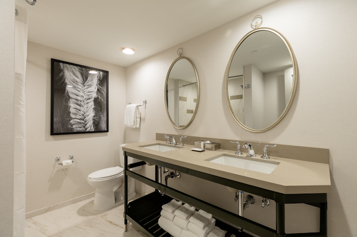 The Galt House Hotel by null