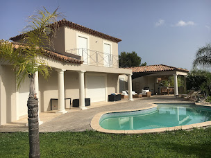 Photo n°1 de Massoni Sébastien peinture à Carqueiranne (Peintre en bâtiment)