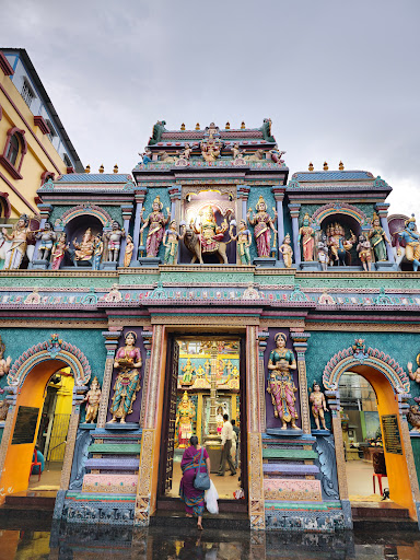 Sri Vadapathira Kaliamman Temple