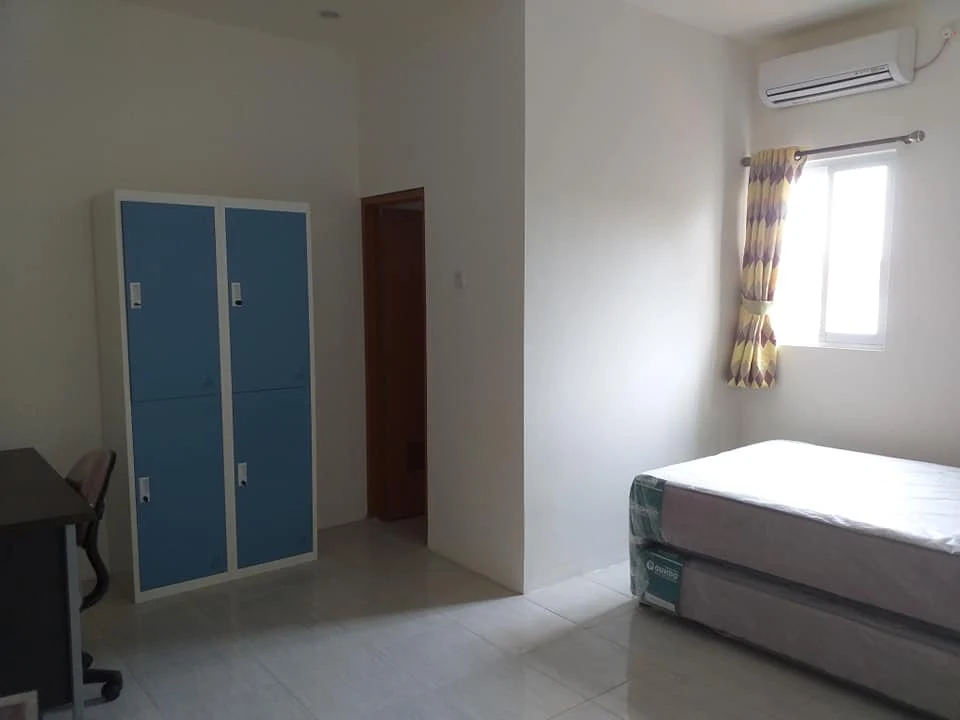 DEWI HOUSE